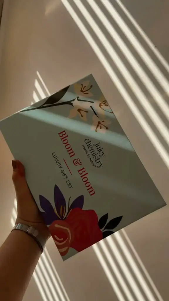 Juicy Chemistry video ad