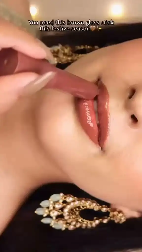 SUGAR Cosmetics video ad