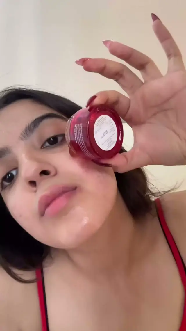 Plum video ad