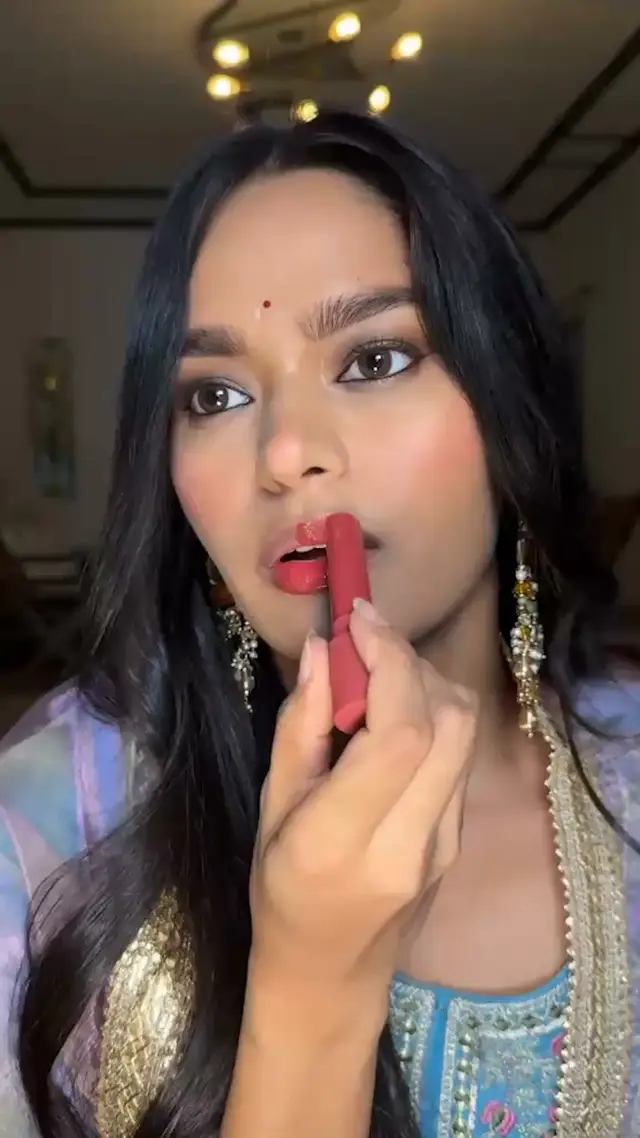 SUGAR Cosmetics video ad
