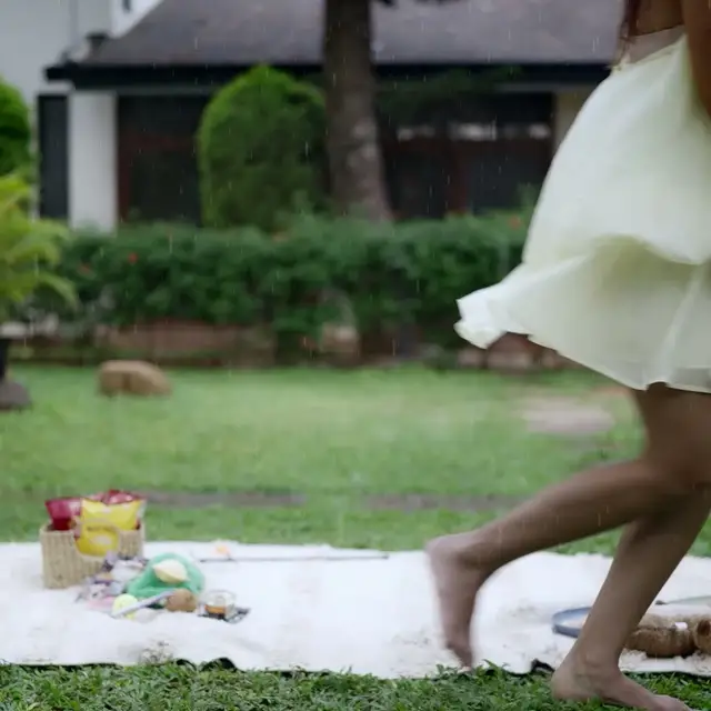 Supertails video ad